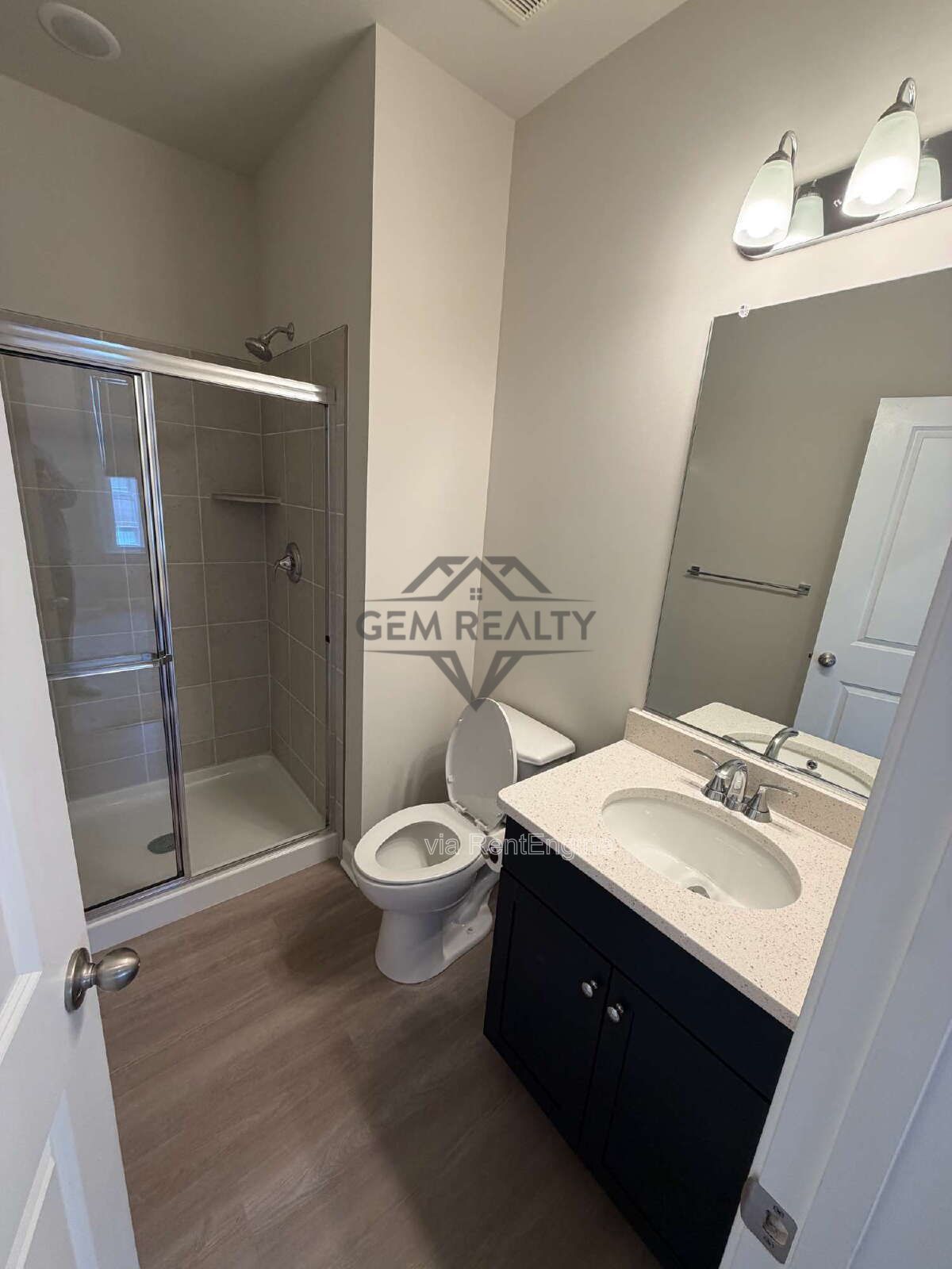Luxury / High-End: 2 Bedroom, Bonus Room/3rd non-conforming bedroom with 4 total  Bathrooms property image