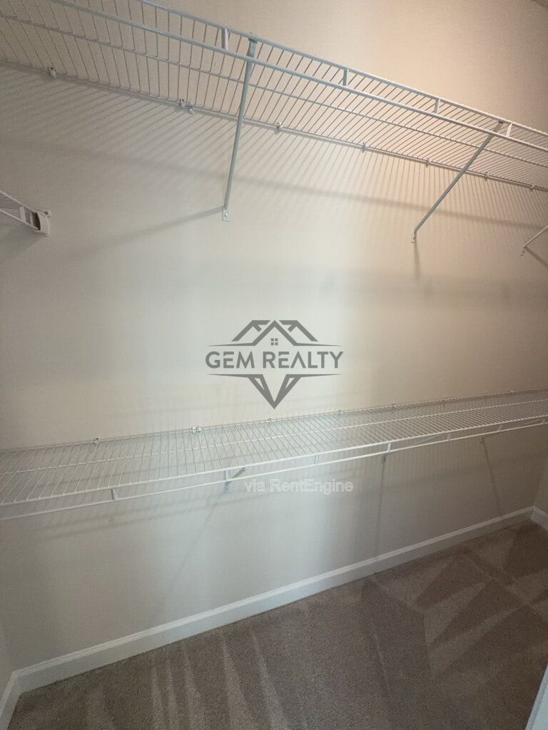 Luxury / High-End: 2 Bedroom, Bonus Room/3rd non-conforming bedroom with 4 total  Bathrooms property image
