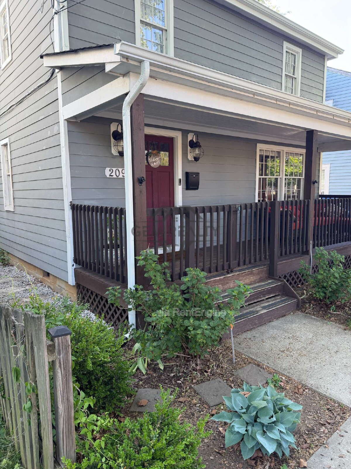 Charming Historic Colonial in Downtown Fredericksburg – Walk to VRE! property image