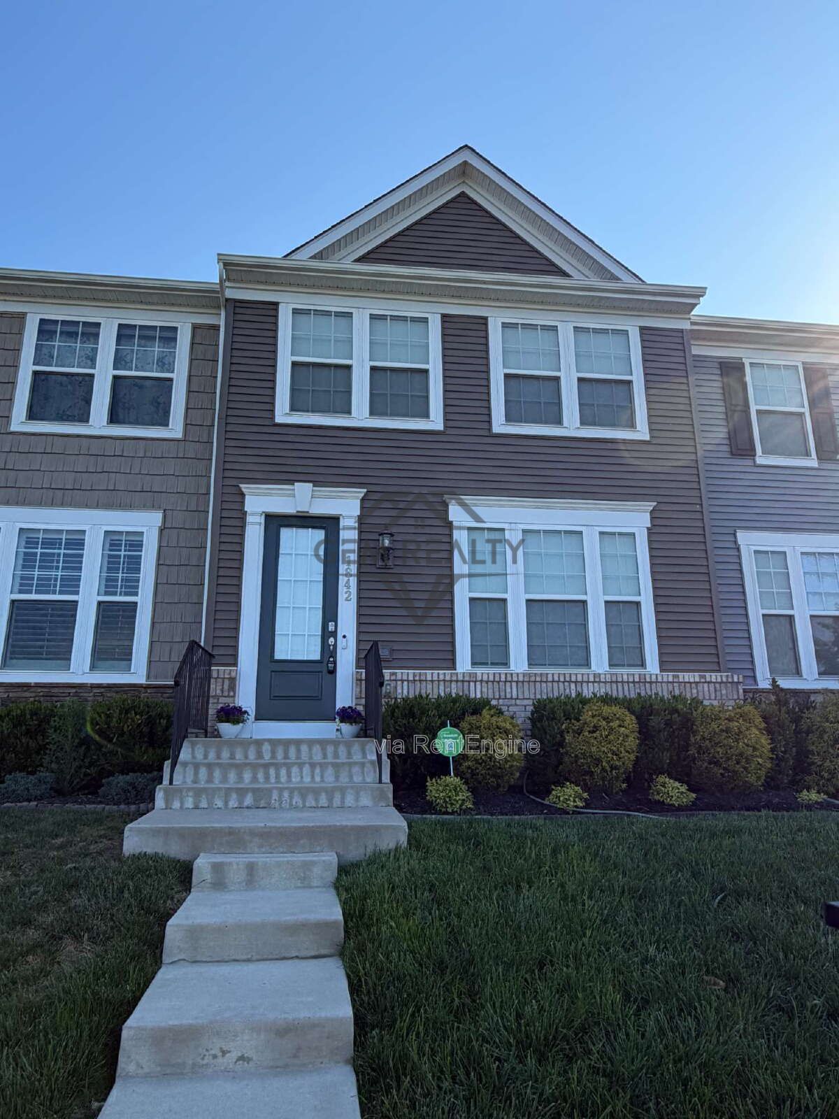 Modern Townhome in Prime Fredericksburg Location property image