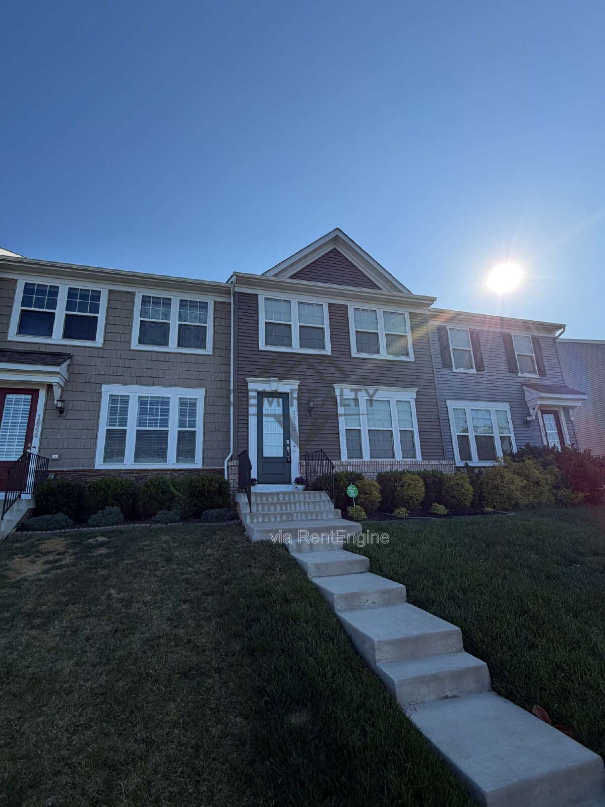 Modern Townhome in Prime Fredericksburg Location property image