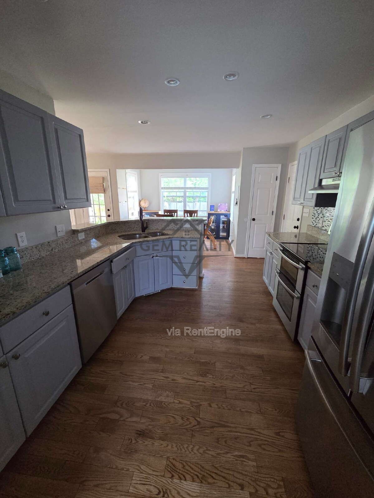 Welcome to 54 Dawson Drive — A Thoughtfully Updated Colonial in the Heart of Fredericksburg property image
