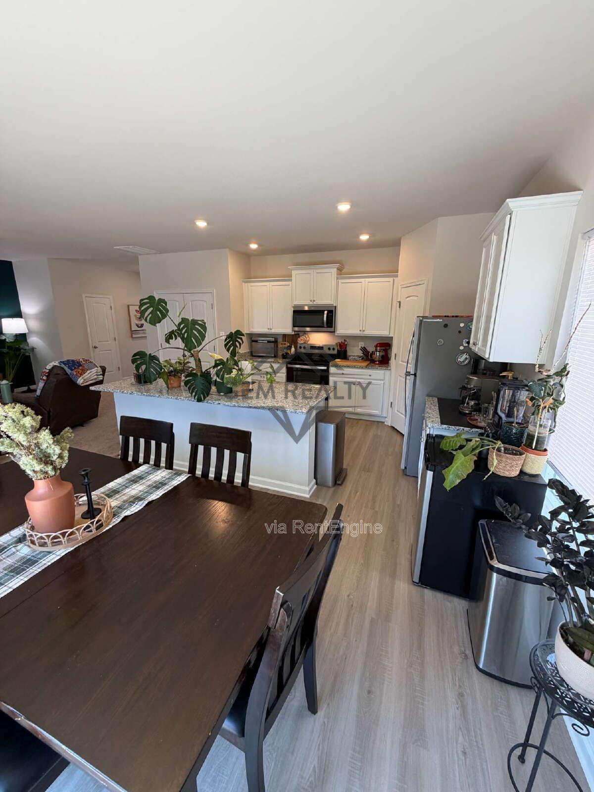 Welcome to 17111 J Shelby Guss Way in the sought-after Brookwood community of Bowling Green—where modern comfort meets small-town charm. property image