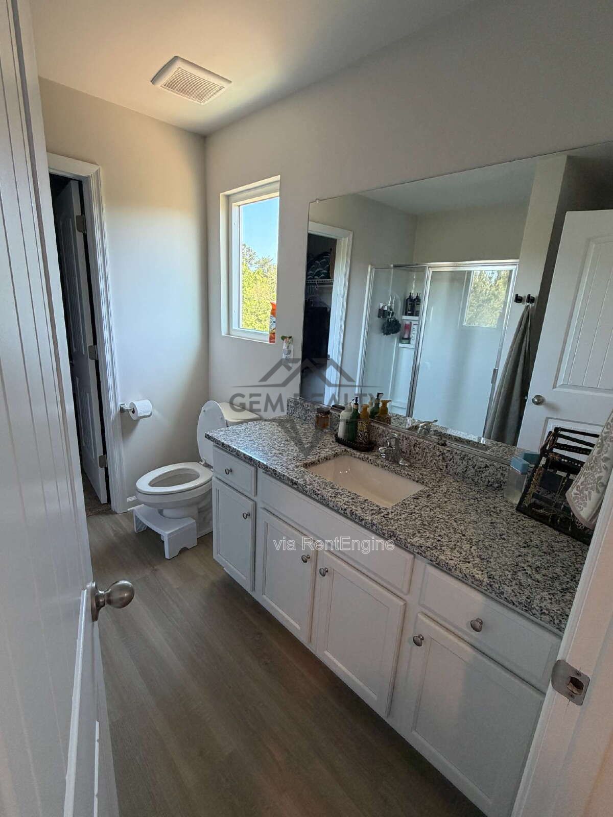 Welcome to 17111 J Shelby Guss Way in the sought-after Brookwood community of Bowling Green—where modern comfort meets small-town charm. property image