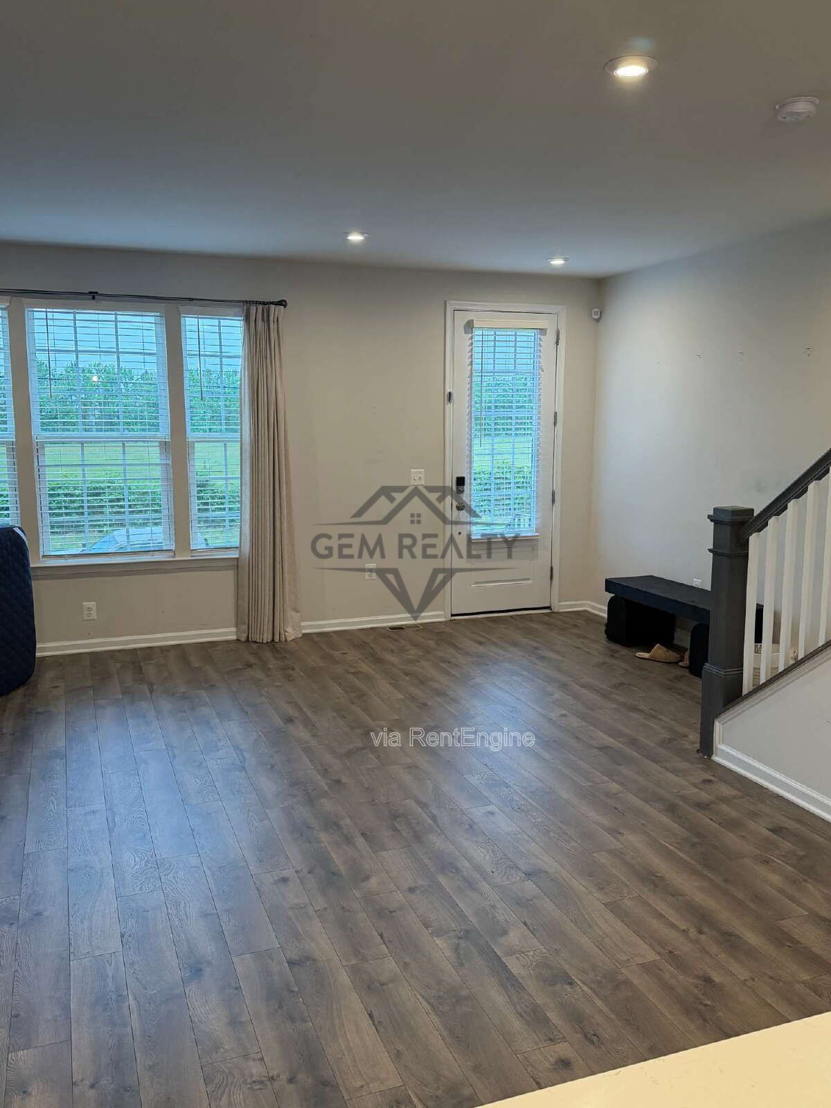 Modern Townhome in Prime Fredericksburg Location property image