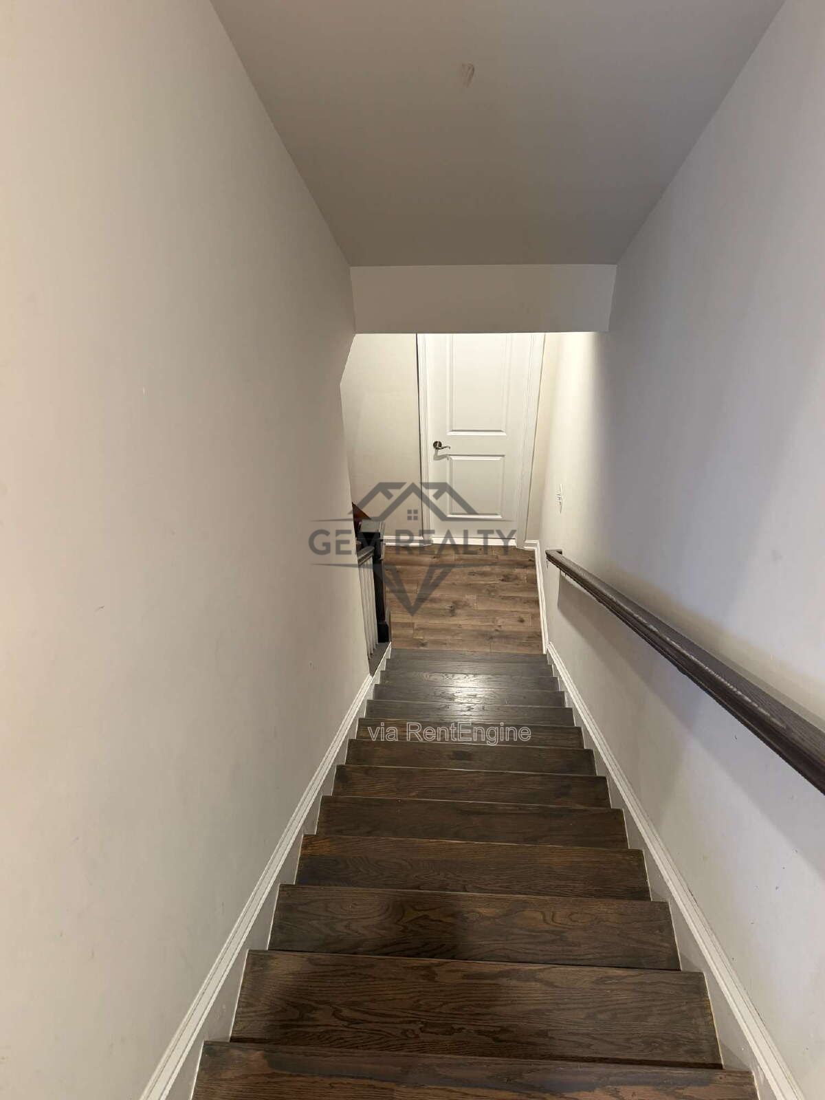 Modern Townhome in Prime Fredericksburg Location property image