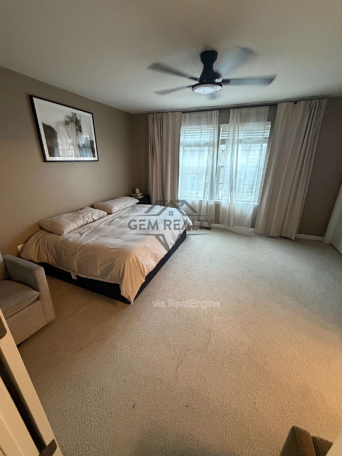 Modern Townhome in Prime Fredericksburg Location property image