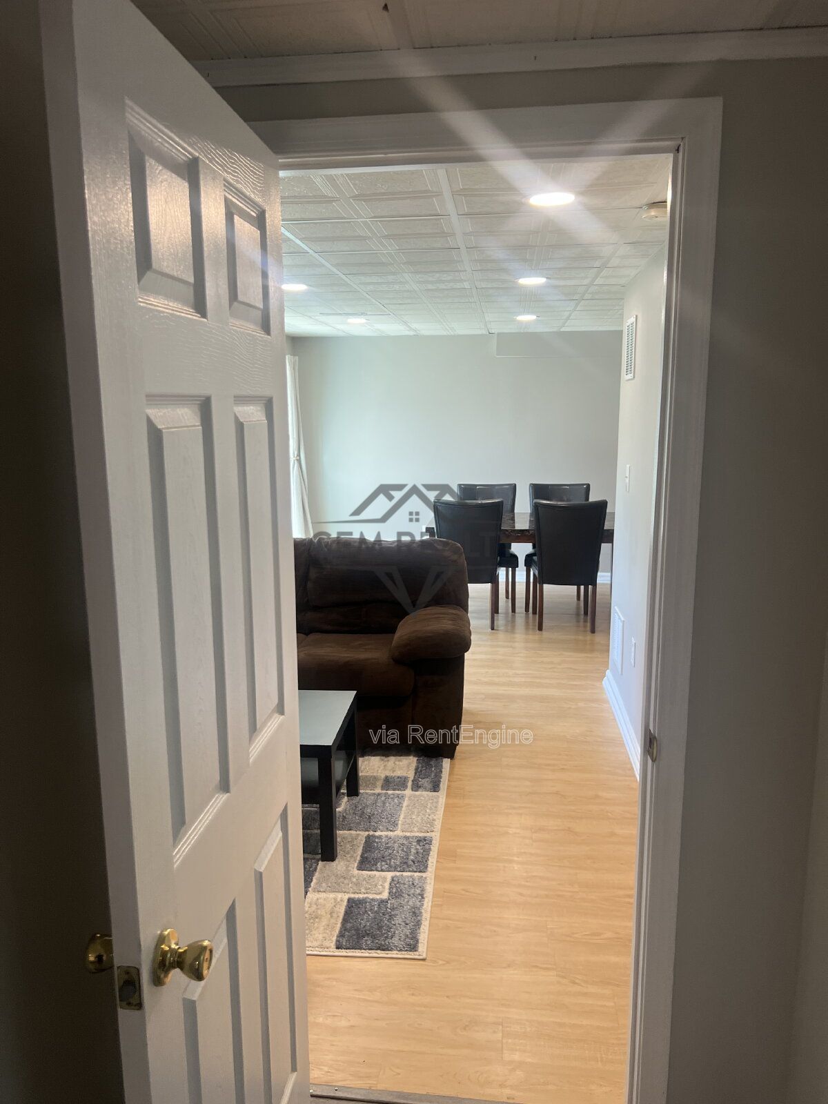 Spacious 5-Bedroom Haven with Modern Finishes & Finished Basement Apartment at 2 Kip Court, Stafford! property image