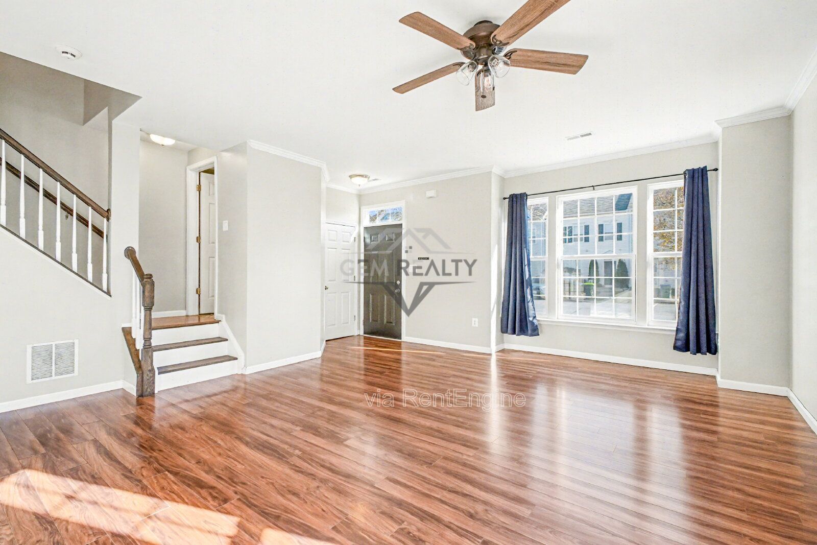 Spacious End-Unit 4 Bedroom Townhome for Rent in King George, VA property image