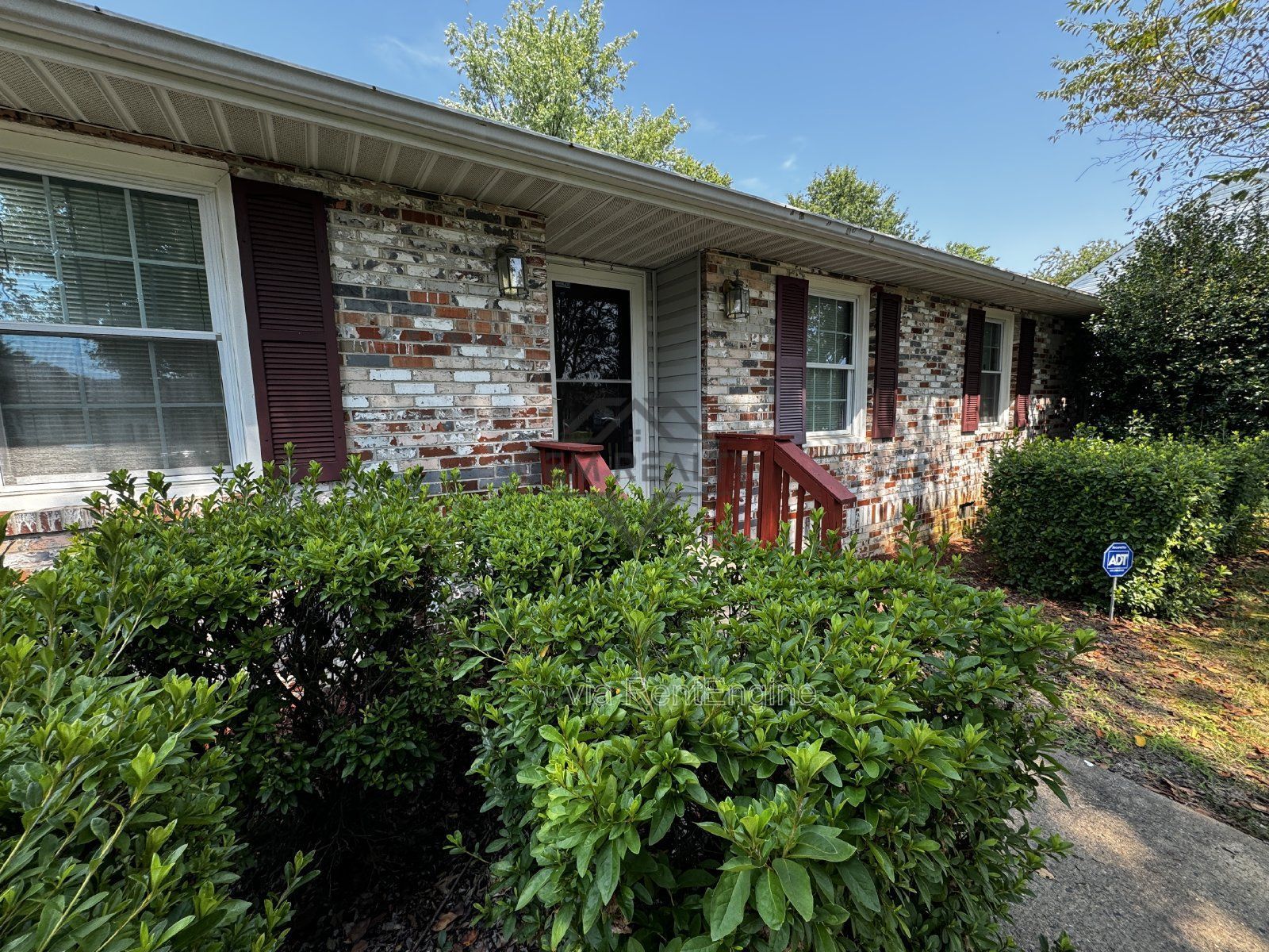 Charming 3-Bedroom Home with 2 Full Baths in Prime Fredericksburg Location – 5088 Blarney Street property image