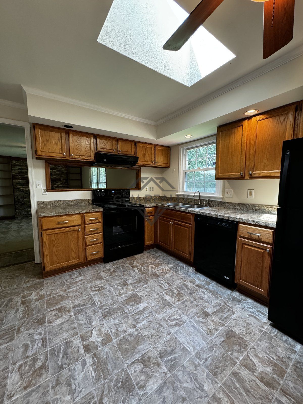 Charming 3-Bedroom Home with 2 Full Baths in Prime Fredericksburg Location – 5088 Blarney Street property image