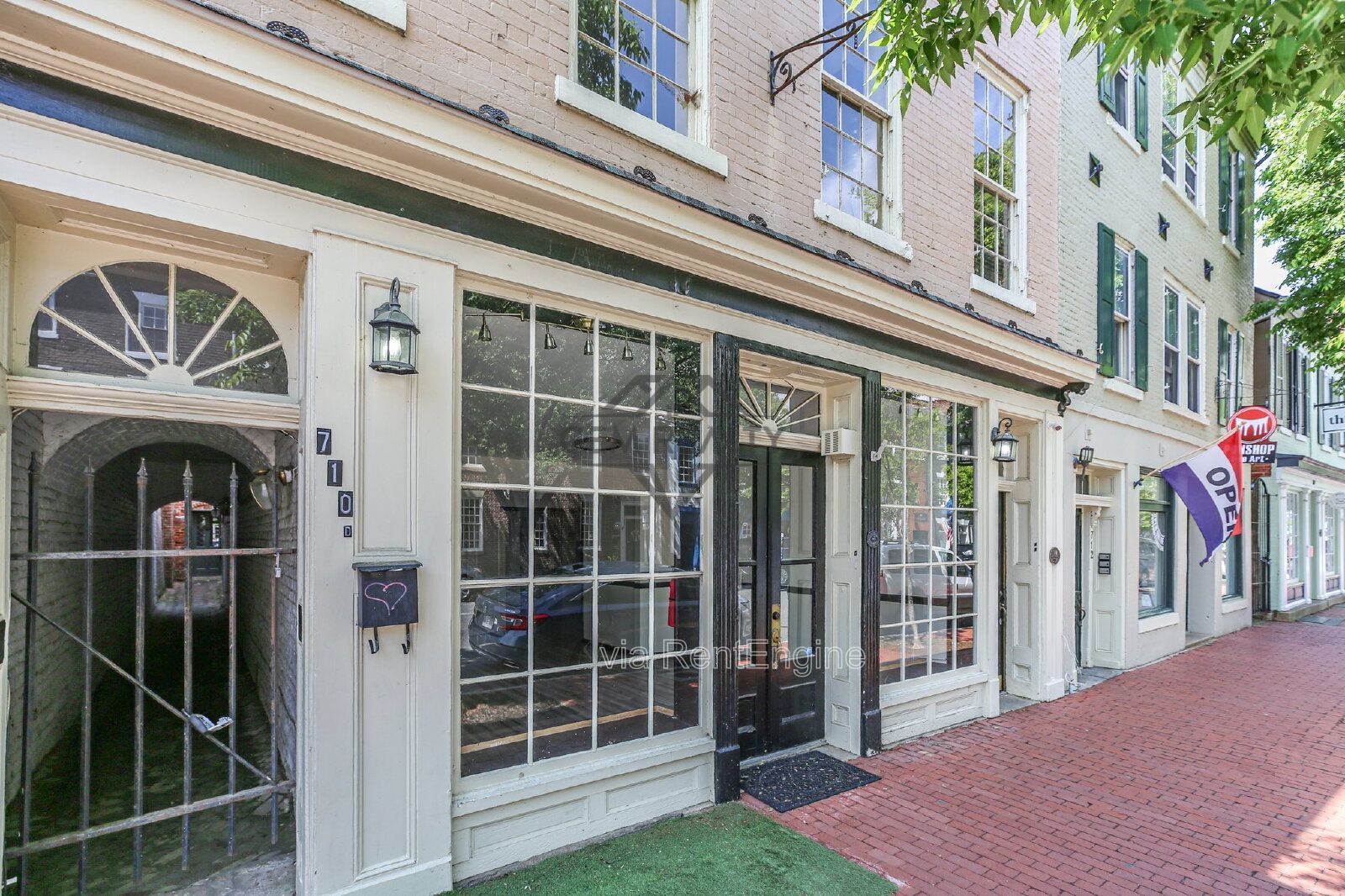Charming Historic Cottage – 710 Caroline St Unit D, Fredericksburg, VA 22401 (