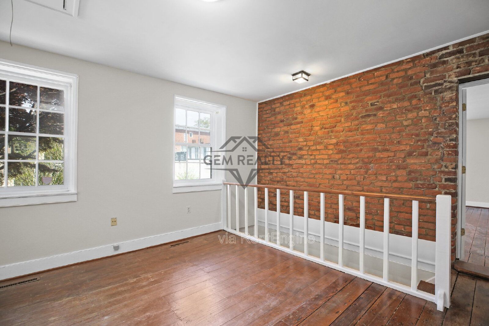 Charming Historic Cottage – 710 Caroline St Unit D, Fredericksburg, VA 22401 (