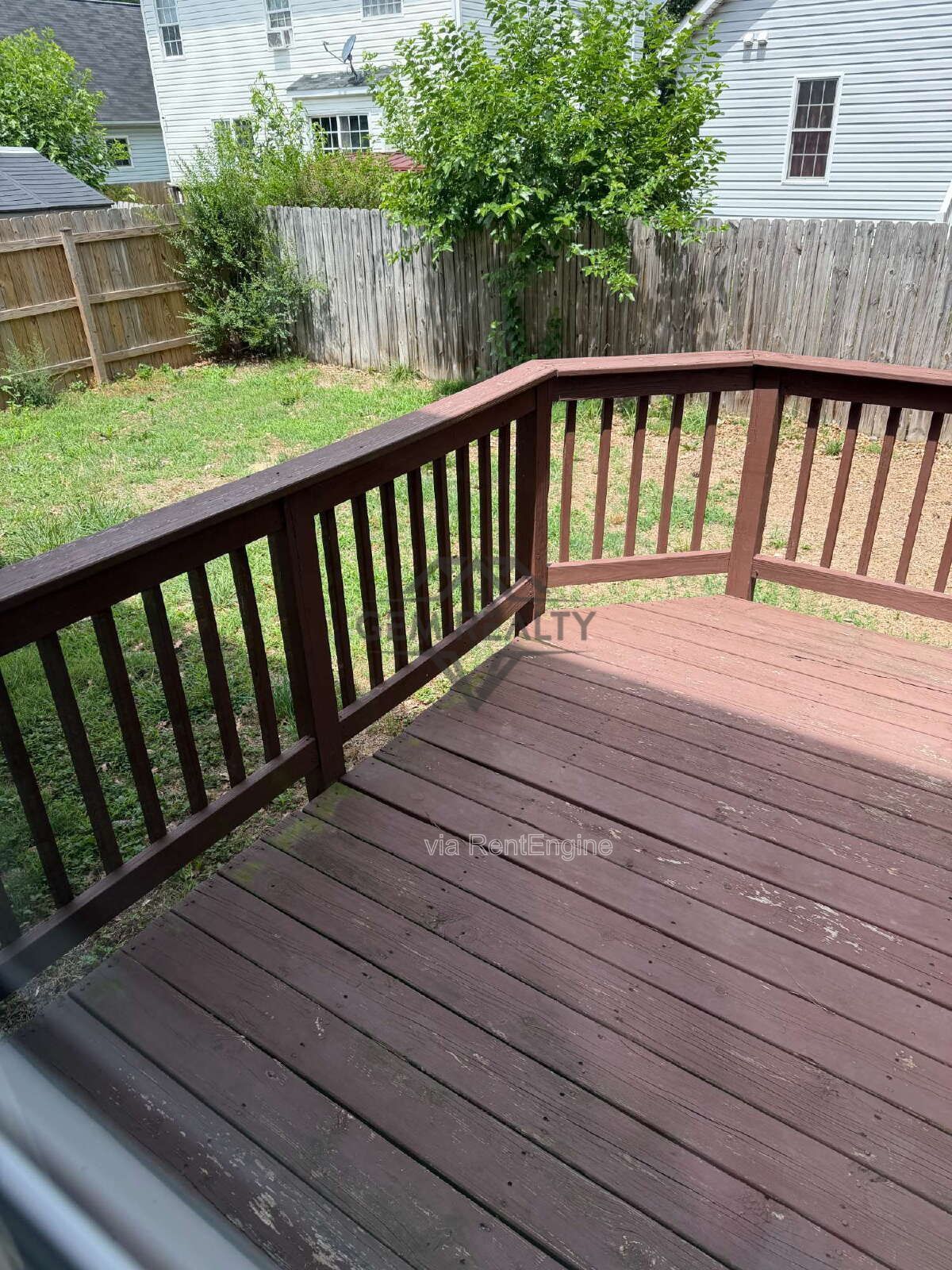 Located in the heart of Colonial Beach, 3BR and 2.5Ba Rental property image