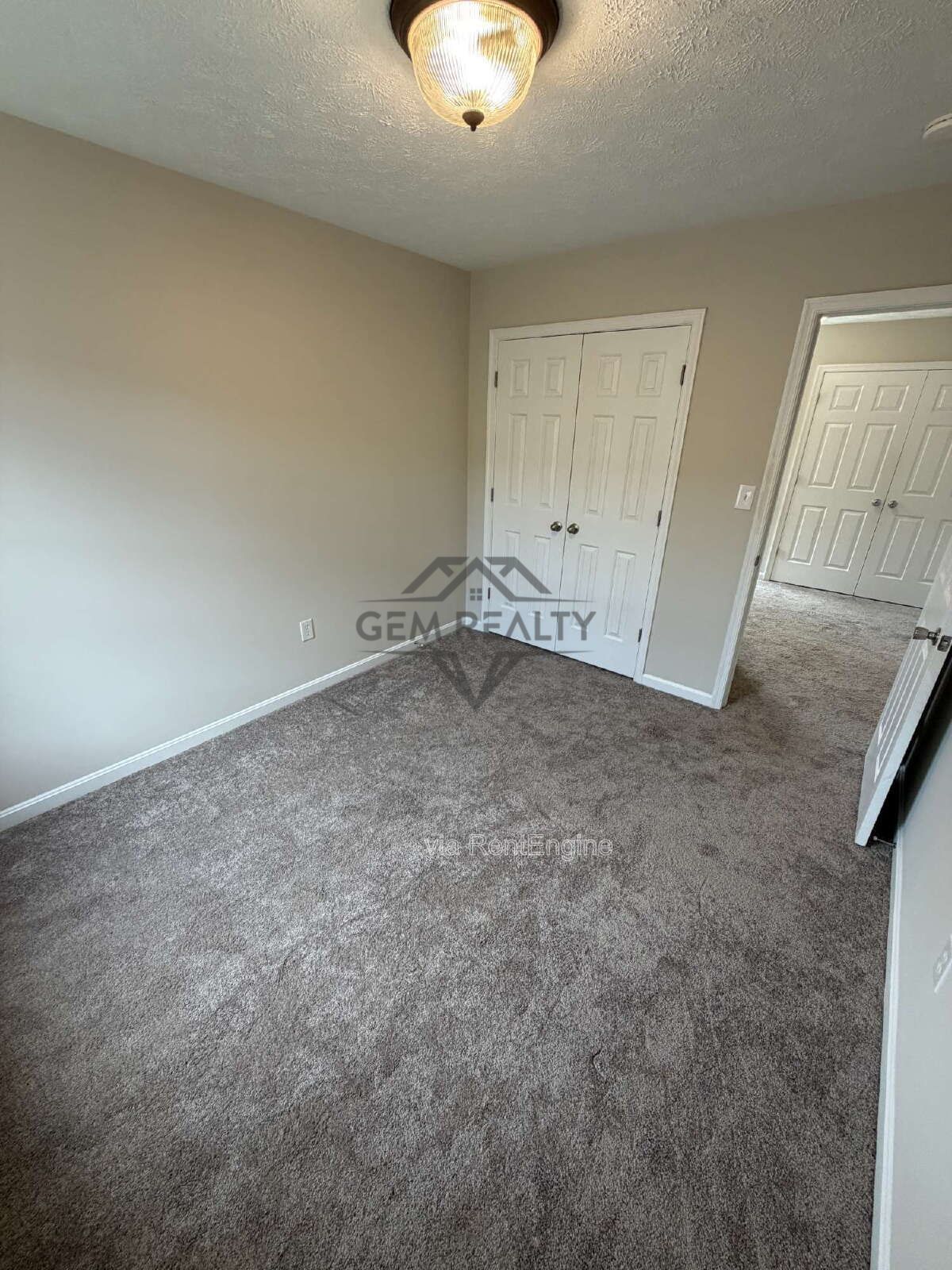 Located in the heart of Colonial Beach, 3BR and 2.5Ba Rental property image