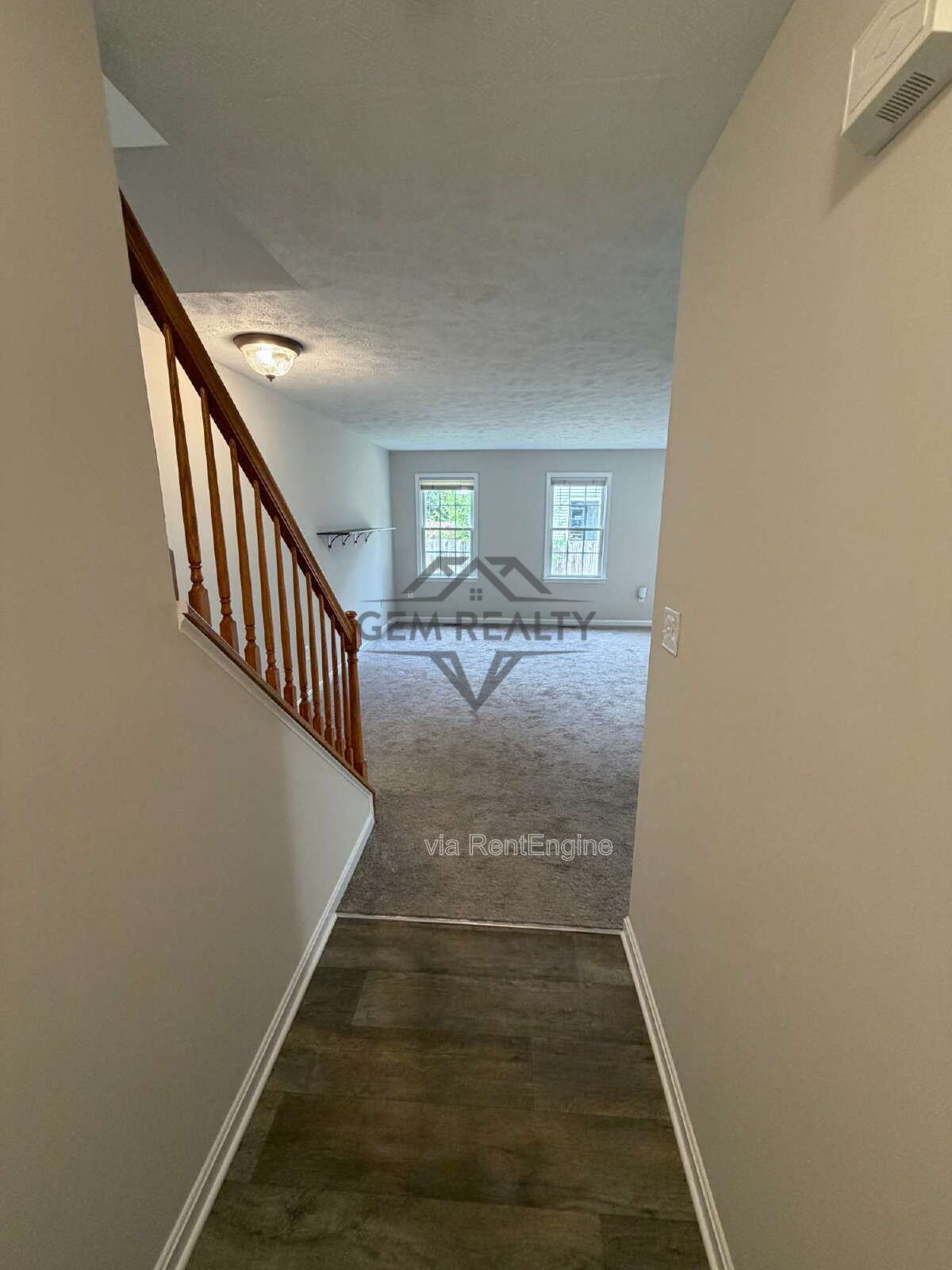 Located in the heart of Colonial Beach, 3BR and 2.5Ba Rental property image
