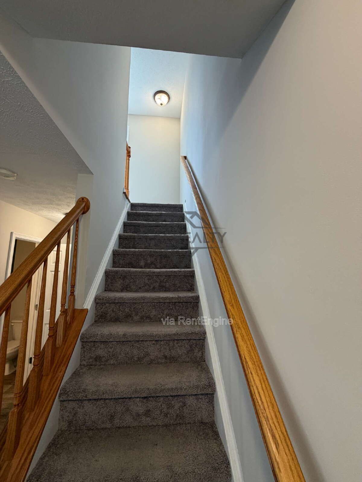 Located in the heart of Colonial Beach, 3BR and 2.5Ba Rental property image