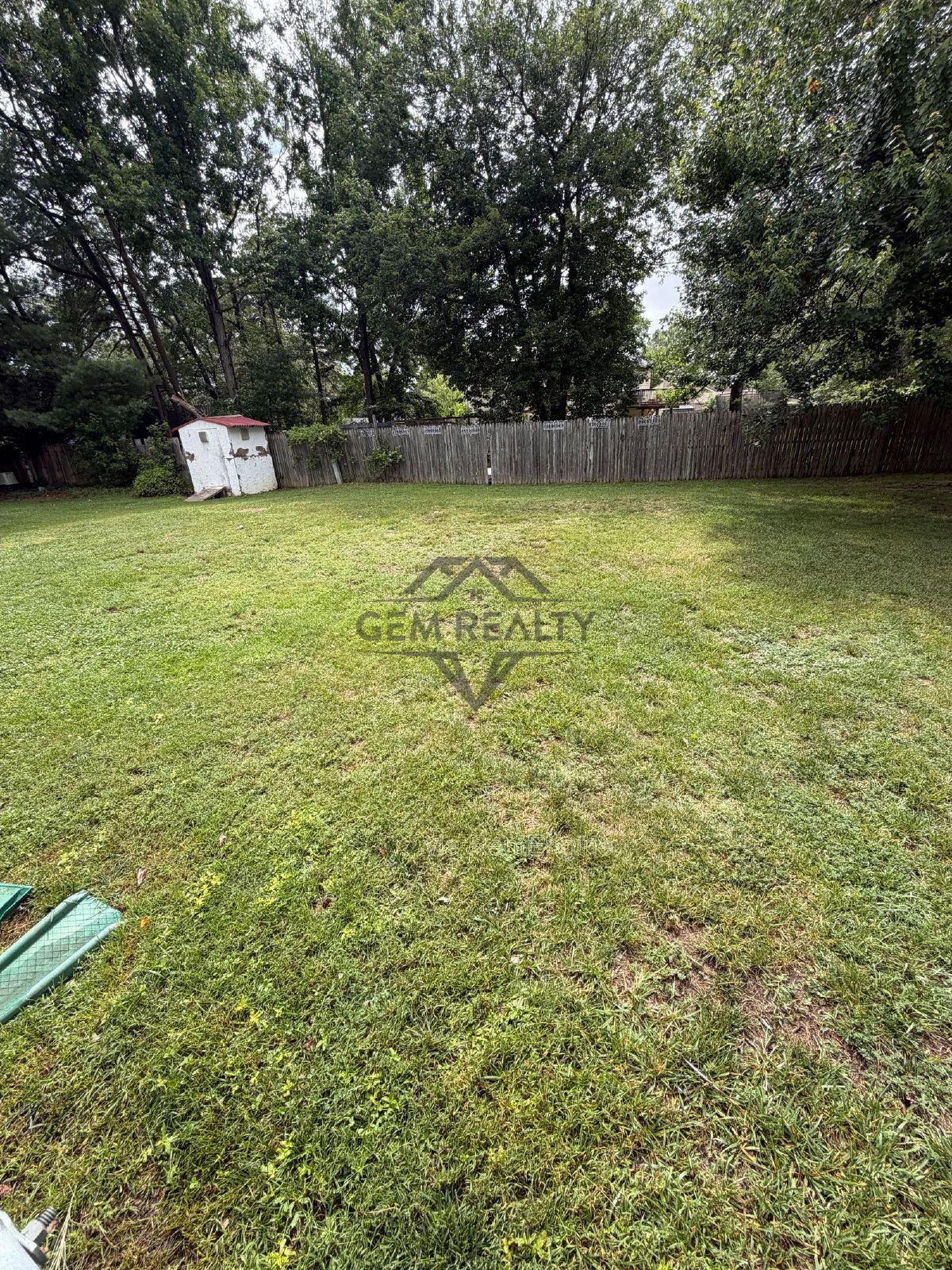Charming 3-bedroom, 2-bath split-bedroom home property image