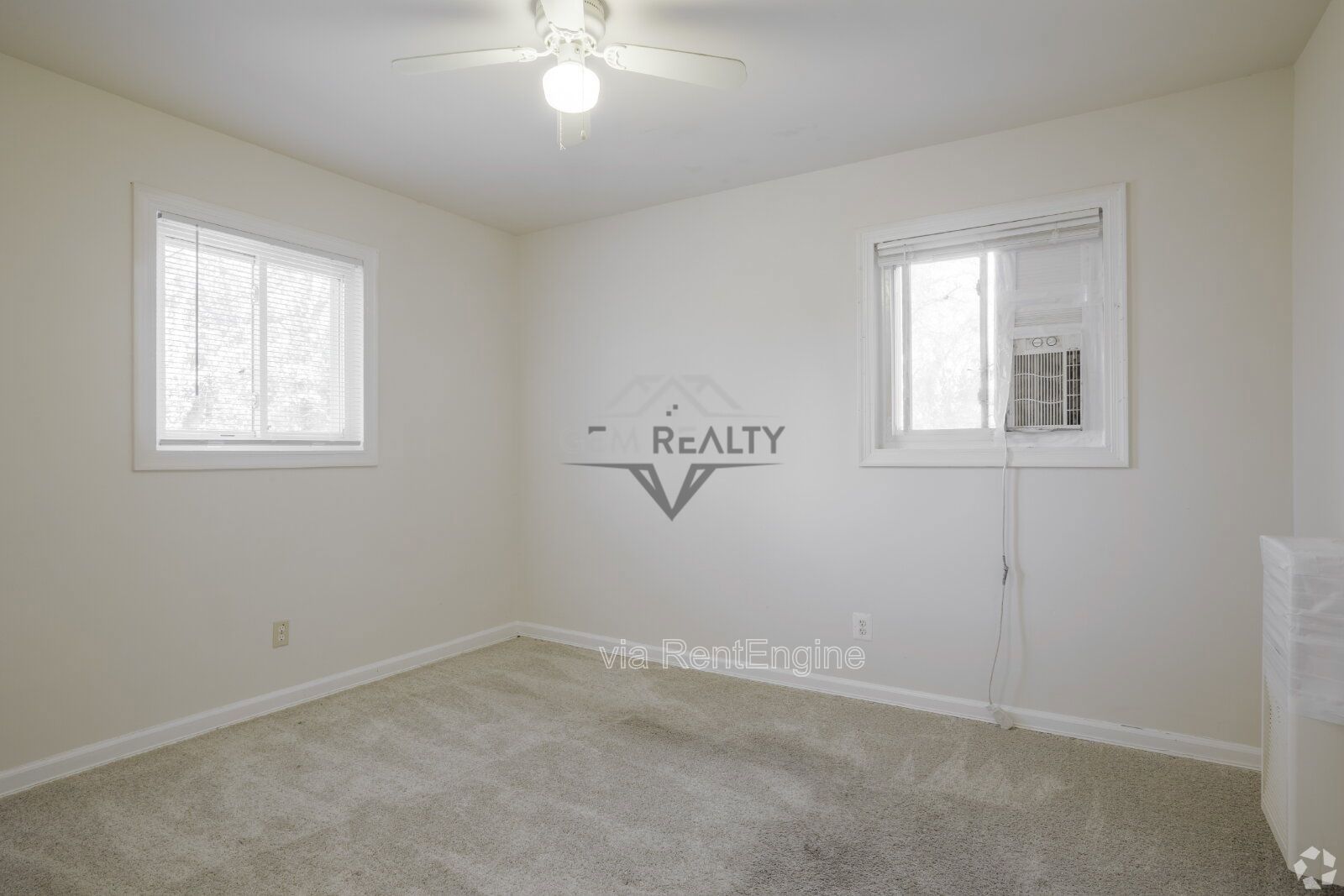 2 Bedroom Apartment in Convenient Woodbridge Location – Friendship Place Apartments property image