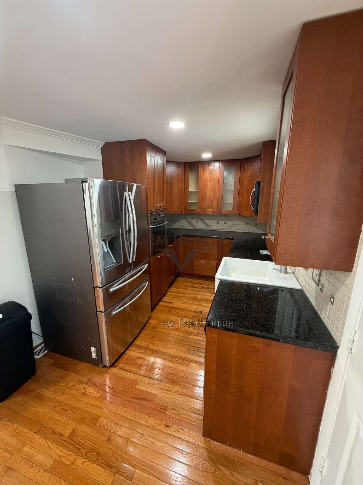Move-In Ready 3BR Townhome in Rollingwood Village – Fenced Yard, Finished Basement! property image