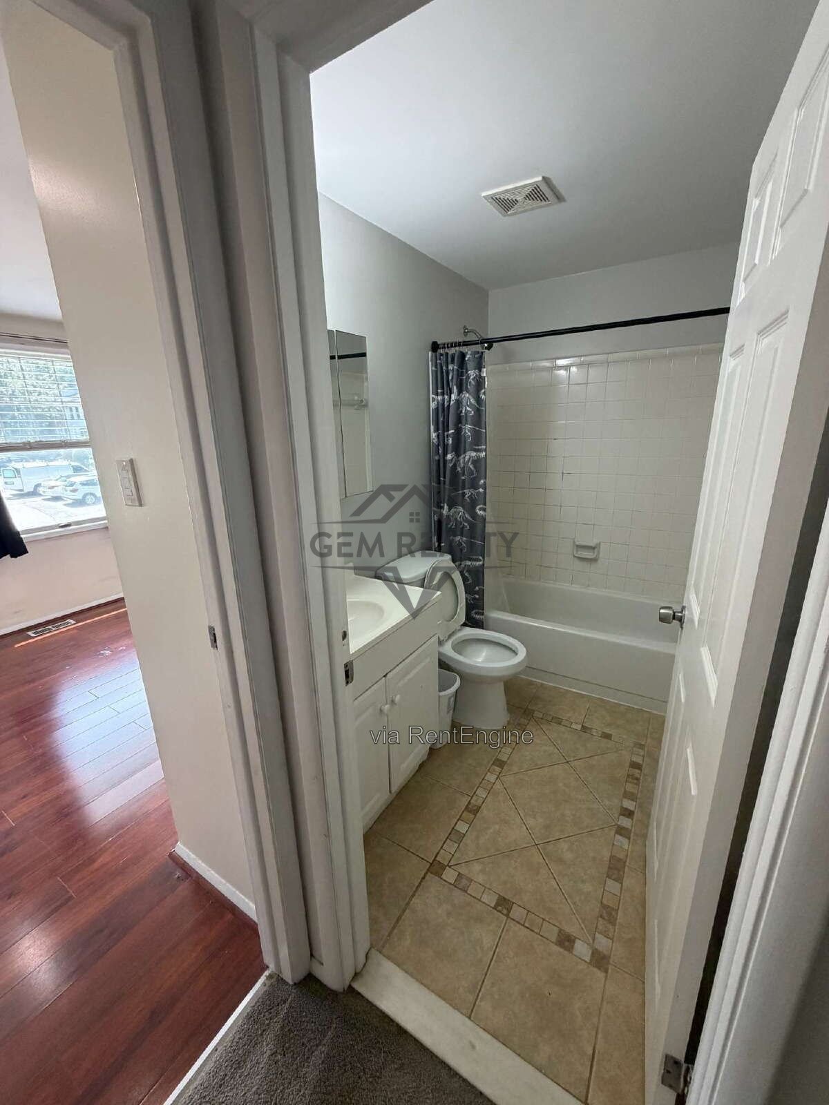Move-In Ready 3BR Townhome in Rollingwood Village – Fenced Yard, Finished Basement! property image