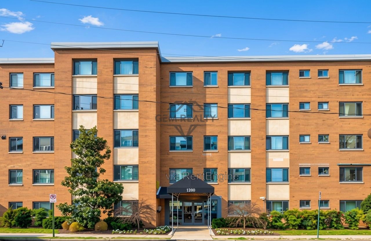 Commuter's Dream in Pentagon City – Available Now! property image