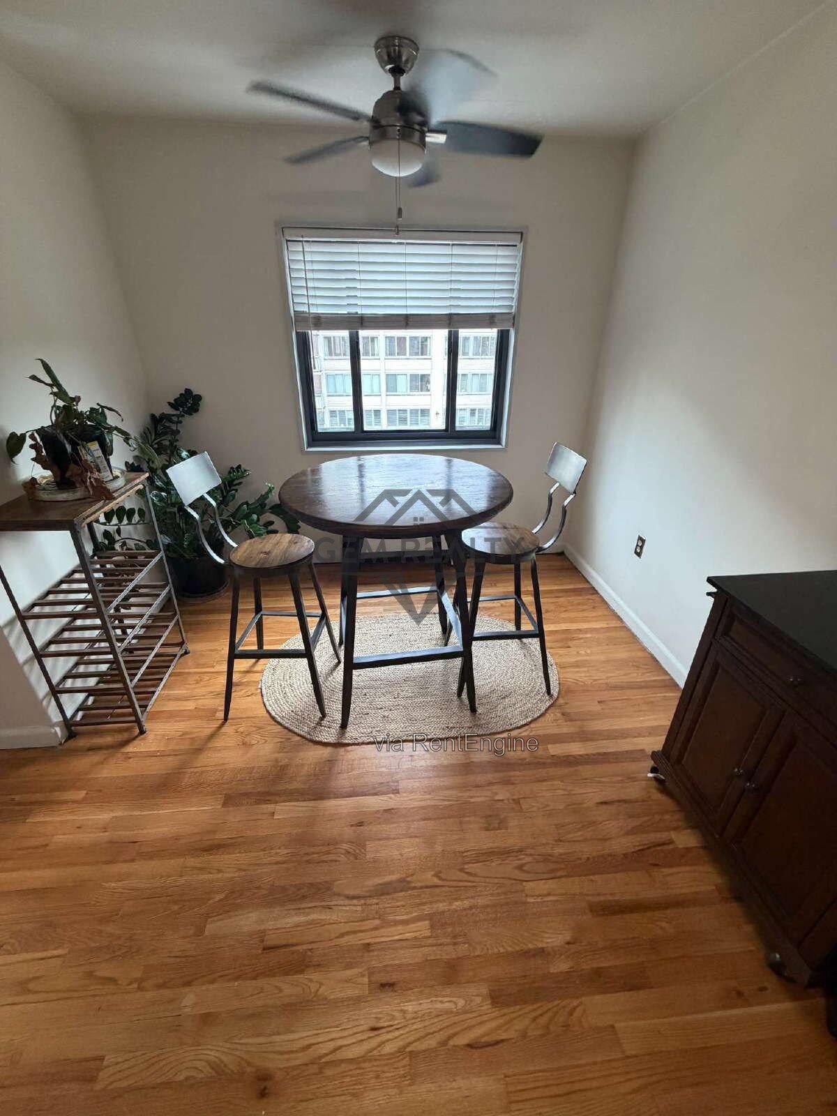 Commuter's Dream in Pentagon City – Available Now! property image