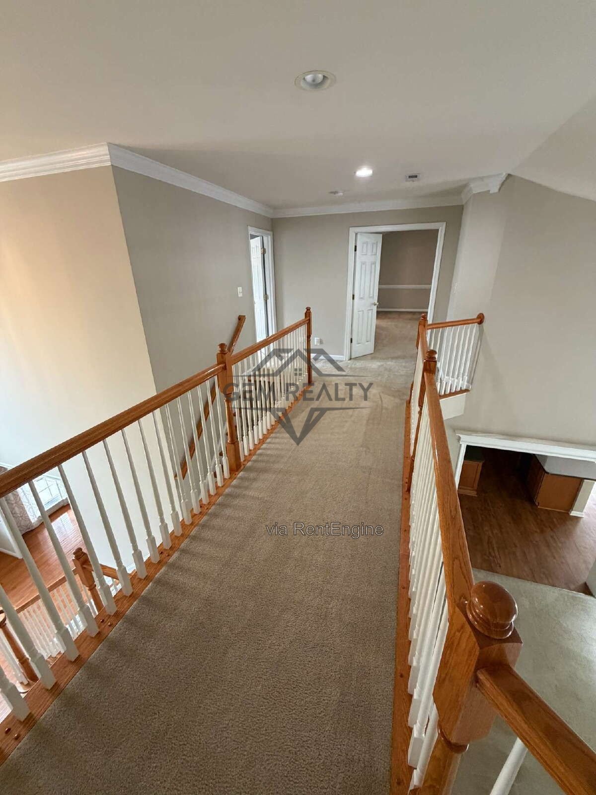 Luxurious, two level. 5-Bed Oasis with 4.5 Baths & Expansive 3,745 Sq Ft at 10410 Silver Creek Court! property image