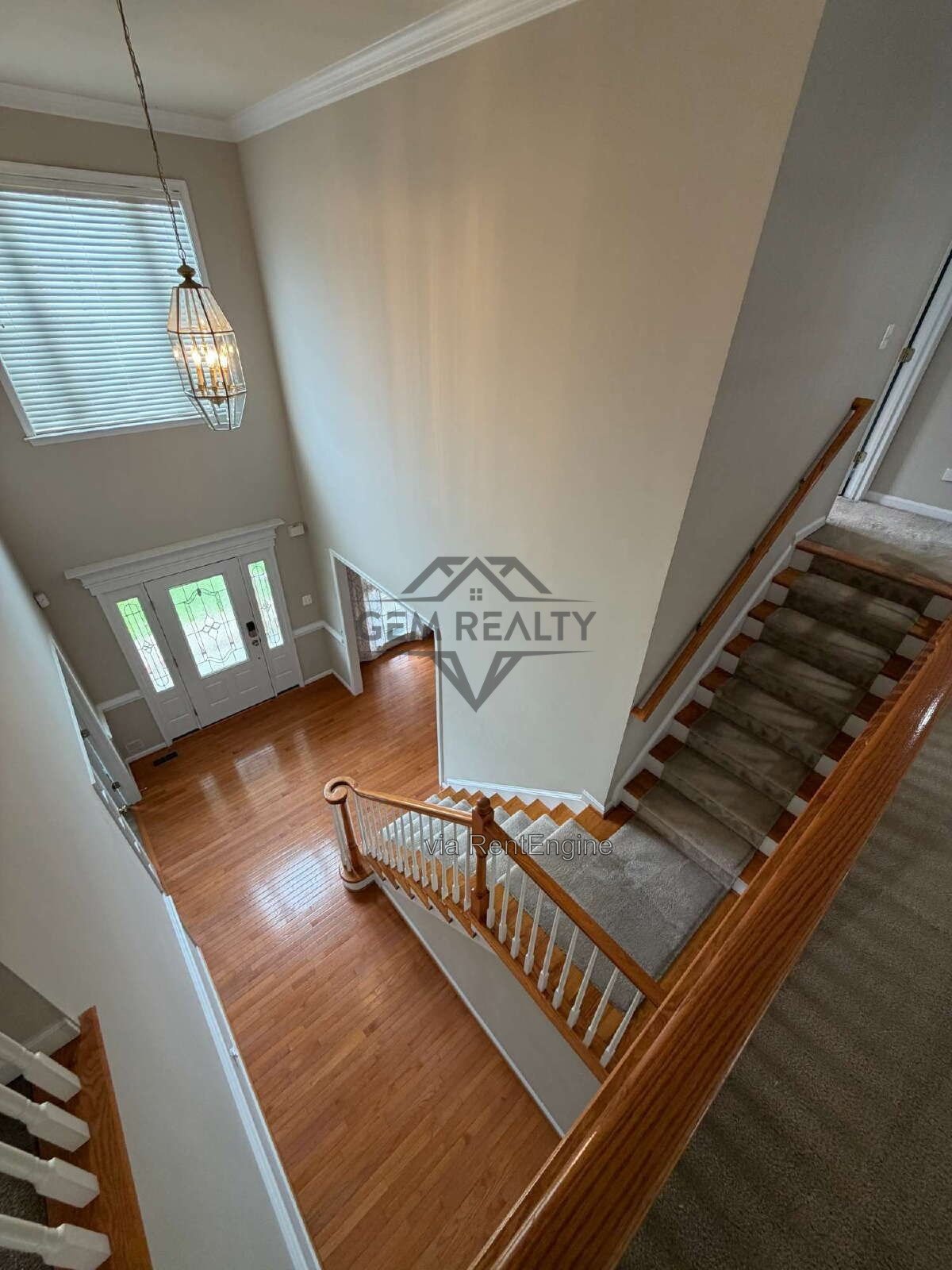 Luxurious, two level. 5-Bed Oasis with 4.5 Baths & Expansive 3,745 Sq Ft at 10410 Silver Creek Court! property image