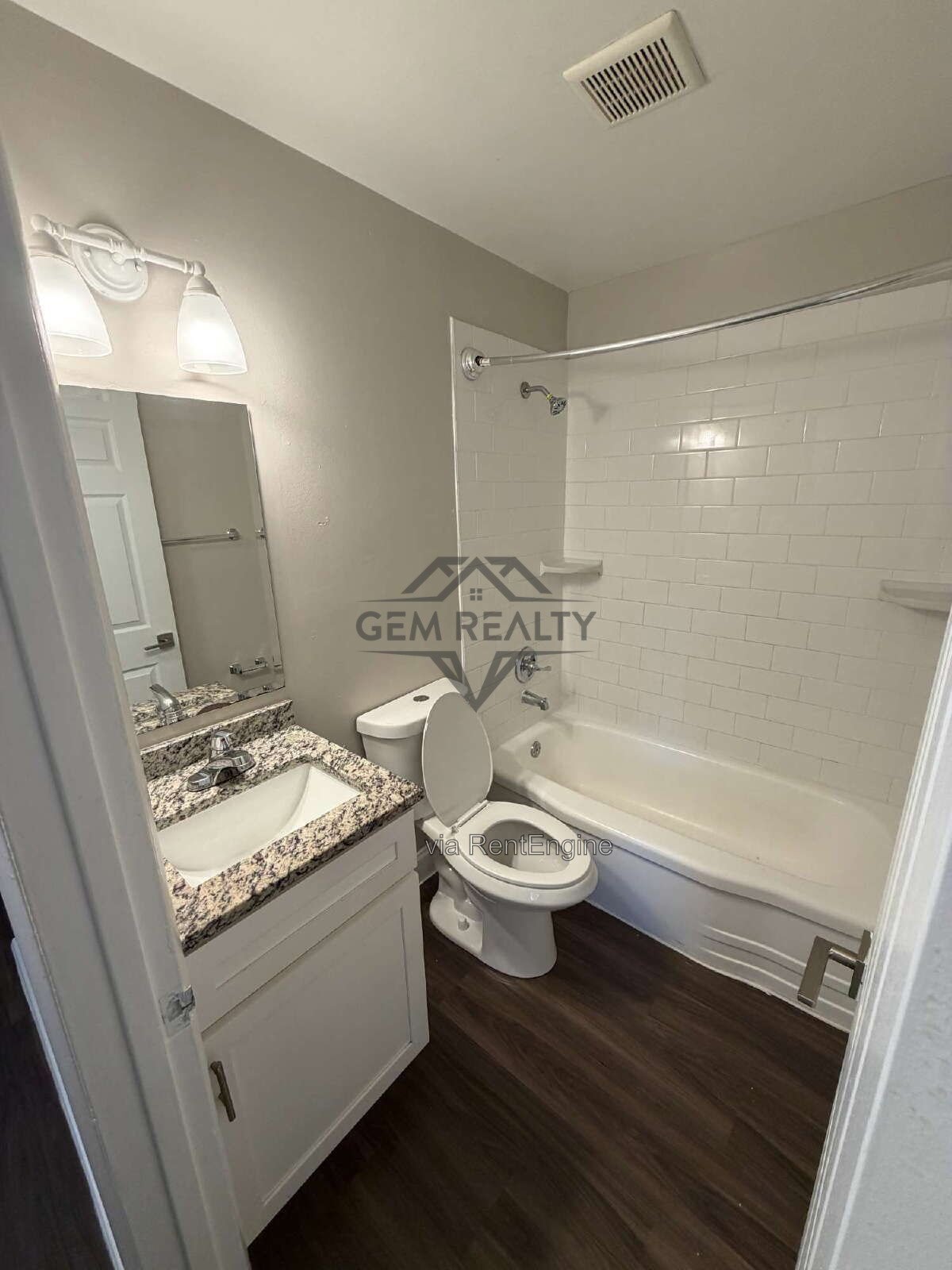 Cozy 2BR/1BA + Den Condo in the Heart of Woodbridge – Available NOW! property image