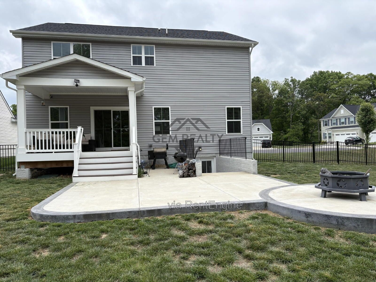 4BR Colonial on Quiet Cul-de-Sac – Backs to Woods, River Views! property image