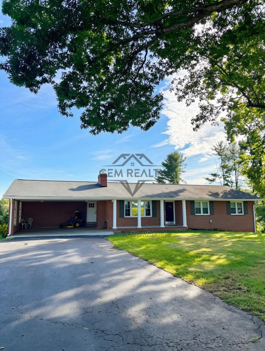 4 Bedroom | 3 Bath | Brick Home on 1.5 Acres | No HOA property image