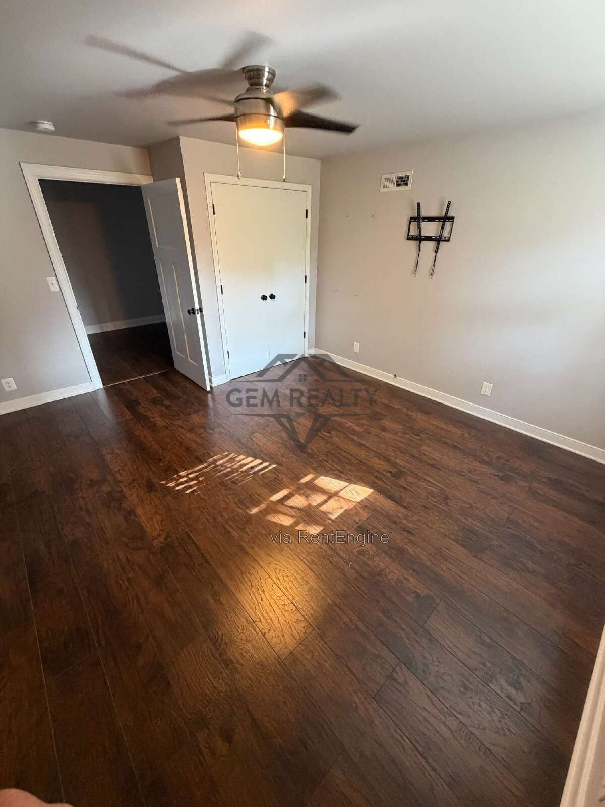 4 Bedroom | 3 Bath | Brick Home on 1.5 Acres | No HOA property image