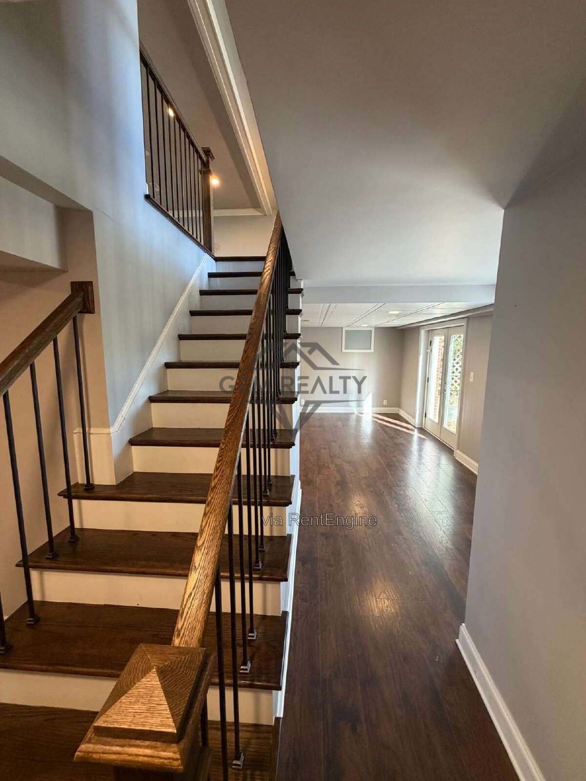 4 Bedroom | 3 Bath | Brick Home on 1.5 Acres | No HOA property image