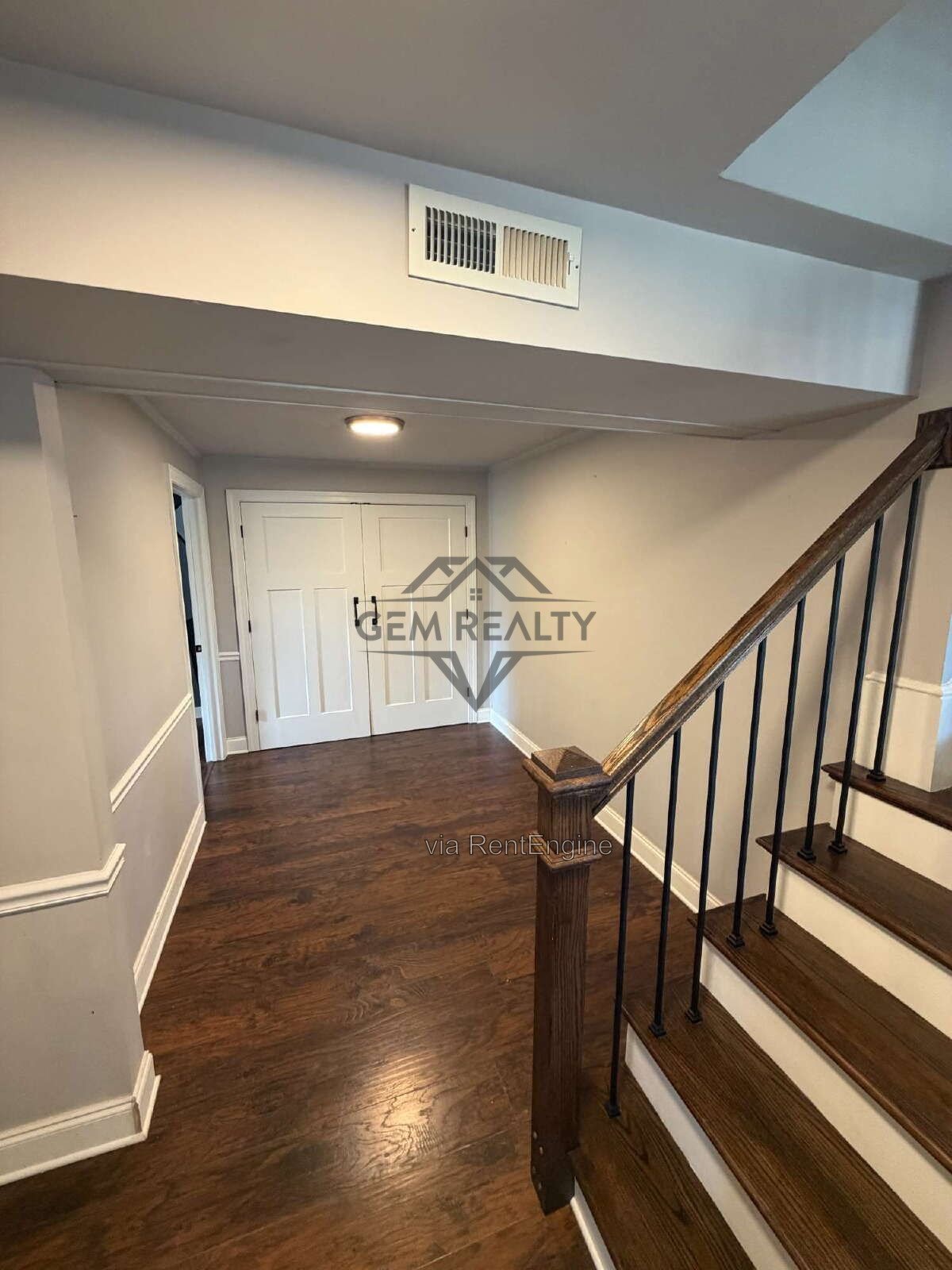 4 Bedroom | 3 Bath | Brick Home on 1.5 Acres | No HOA property image