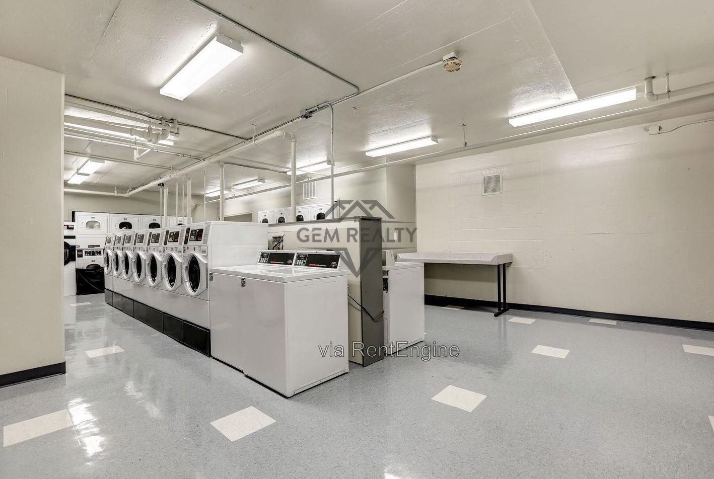 Charming Studio in River Place West – Arlington, VA property image