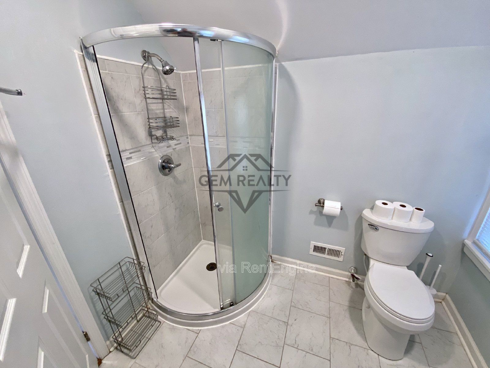 Charming Fully Furnished Cottage in the City – 3100 Stockton St property image