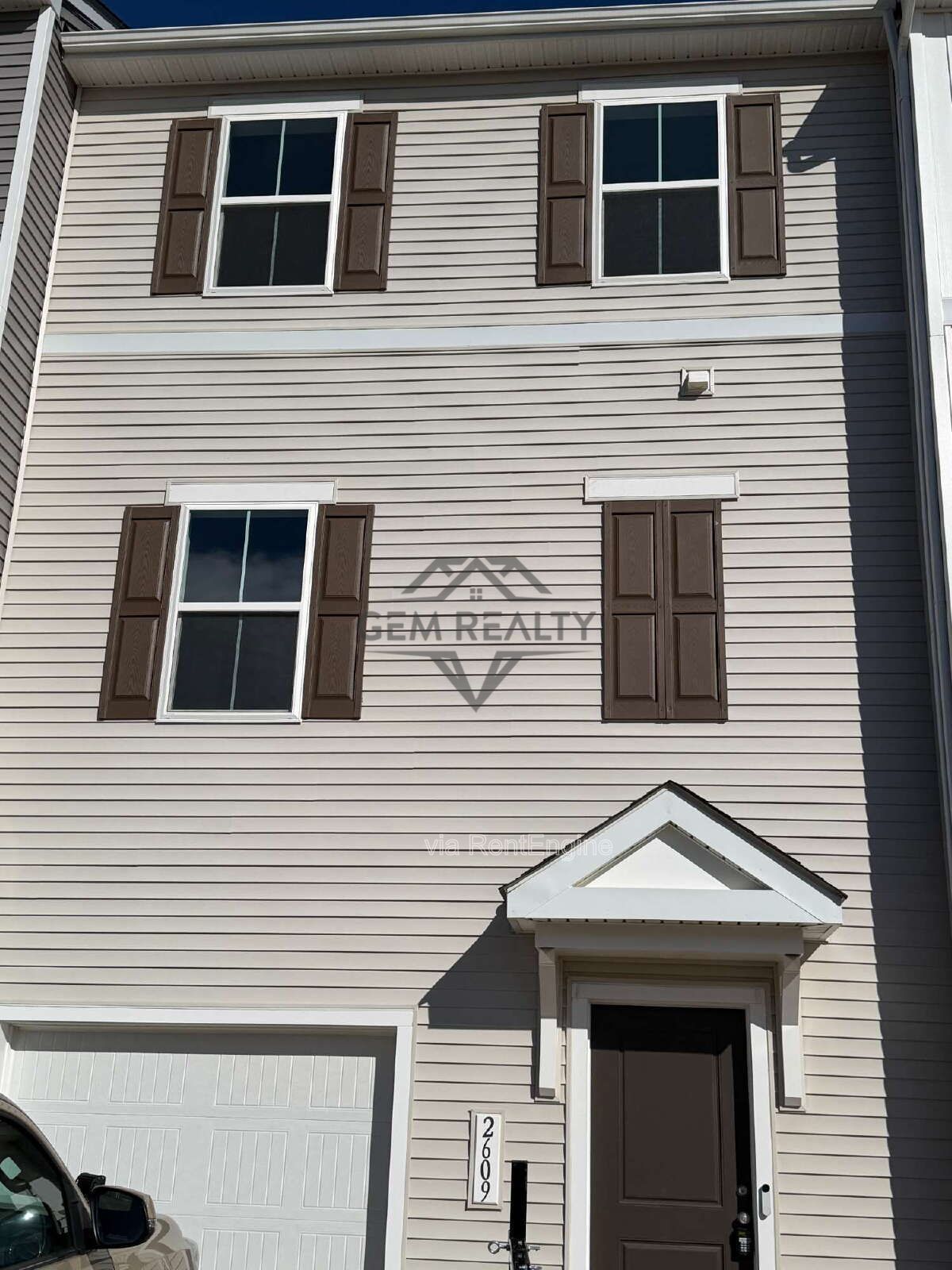 **MOVE-IN SPECIAL** $500 off the first months rent

Beautiful townhouse at Aspire at Wilderness Shores property image