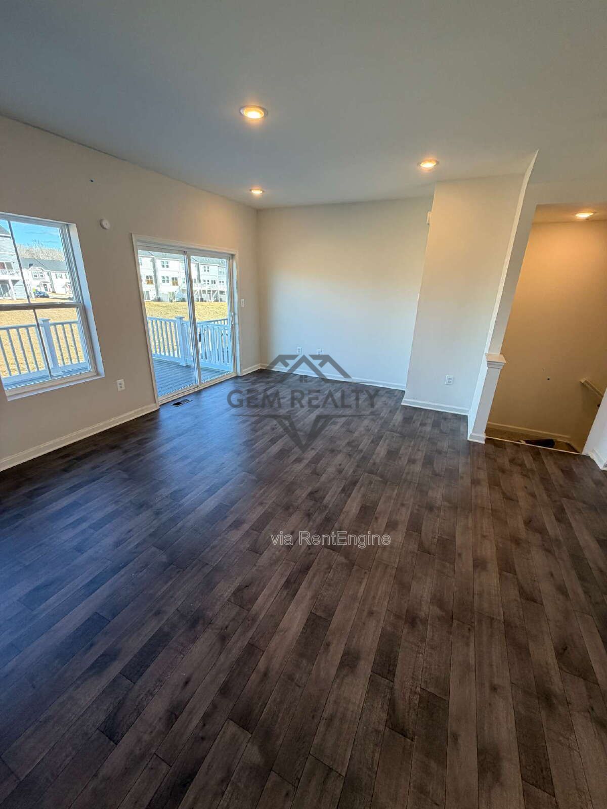 **MOVE-IN SPECIAL** $500 off the first months rent

Beautiful townhouse at Aspire at Wilderness Shores property image