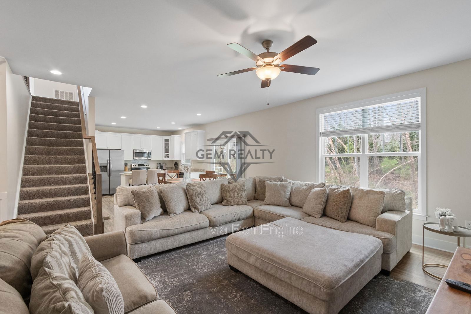 Beautiful LIKE-NEW 4 bed/2.5 bath Home in Lake of the Woods Community Close enough to walk to Private Beach and Pool Access property image