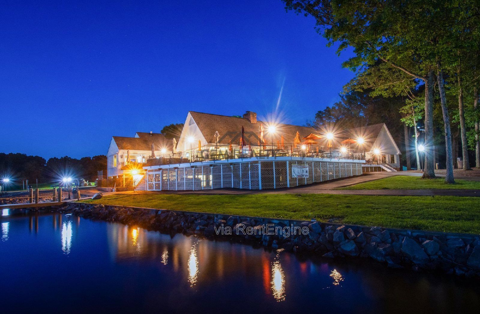 Beautiful LIKE-NEW 4 bed/2.5 bath Home in Lake of the Woods Community Close enough to walk to Private Beach and Pool Access property image