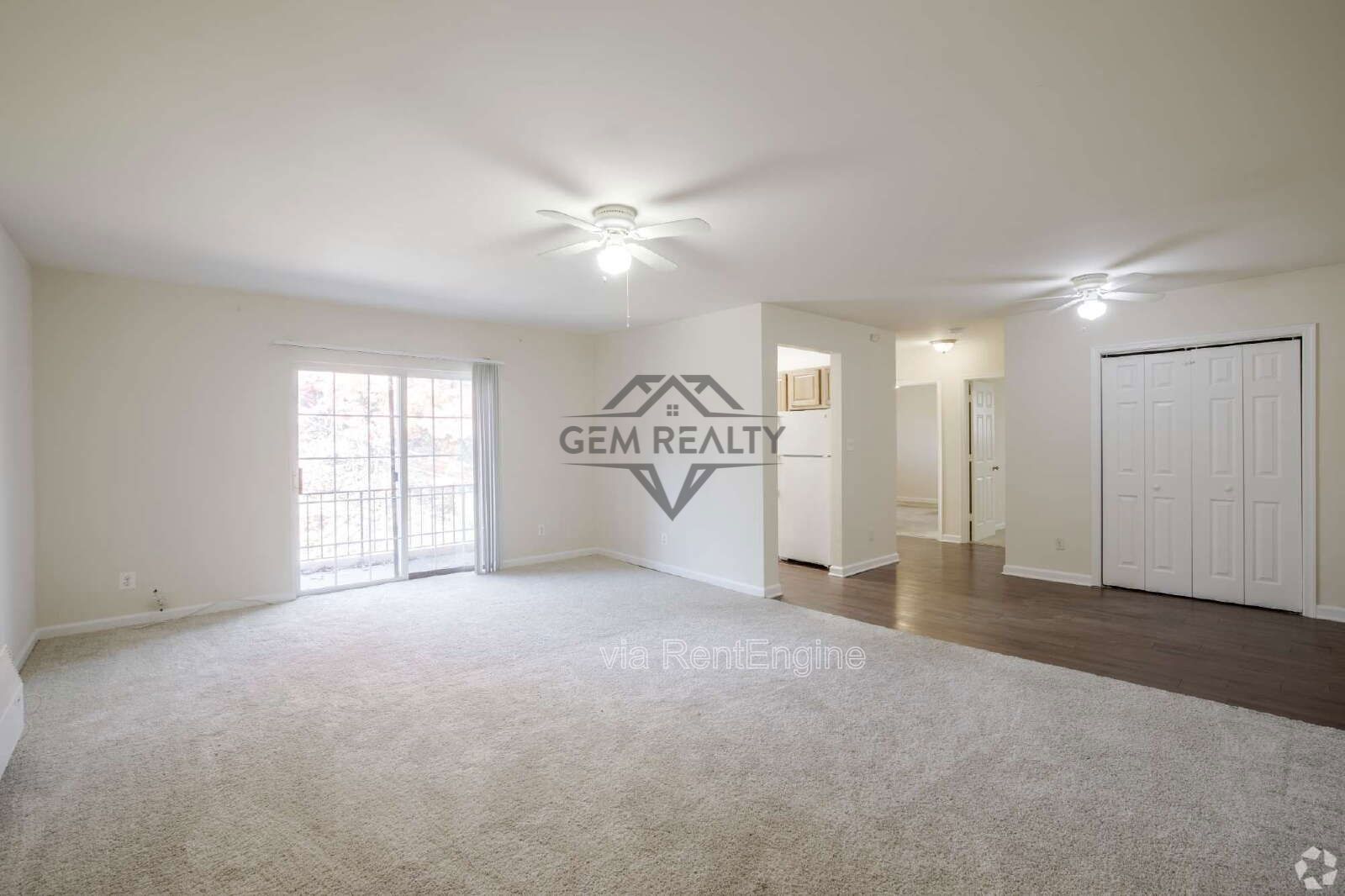 2 Bedroom Apartment in Convenient Woodbridge Location – Friendship Place Apartments property image