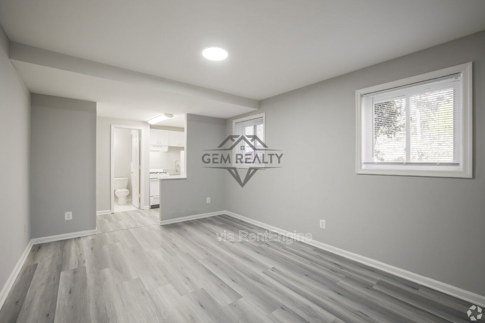 1 Bedroom Apartment in Convenient Woodbridge Location – Friendship Place Apartments property image