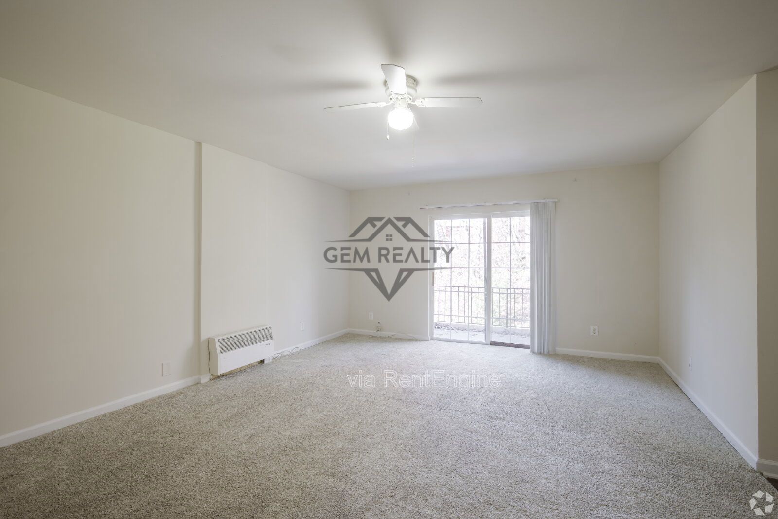 2 Bedroom Apartment in Convenient Woodbridge Location – Friendship Place Apartments property image