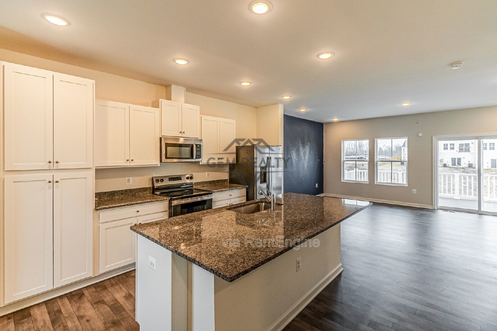 **MOVE-IN SPECIAL** $250 off the first months rent

Beautiful townhouse at Aspire at Wilderness Shores property image