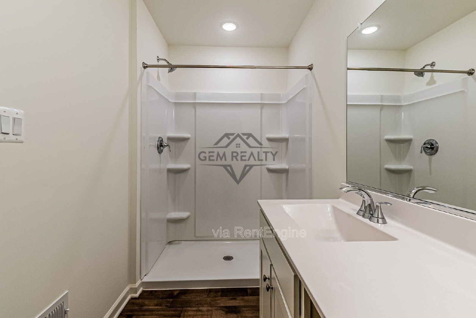 **MOVE-IN SPECIAL** $250 off the first months rent

Beautiful townhouse at Aspire at Wilderness Shores property image