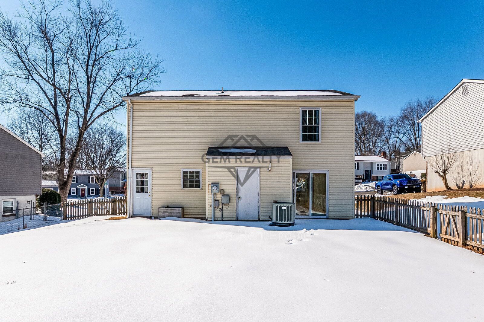 Single family home in great location! property image