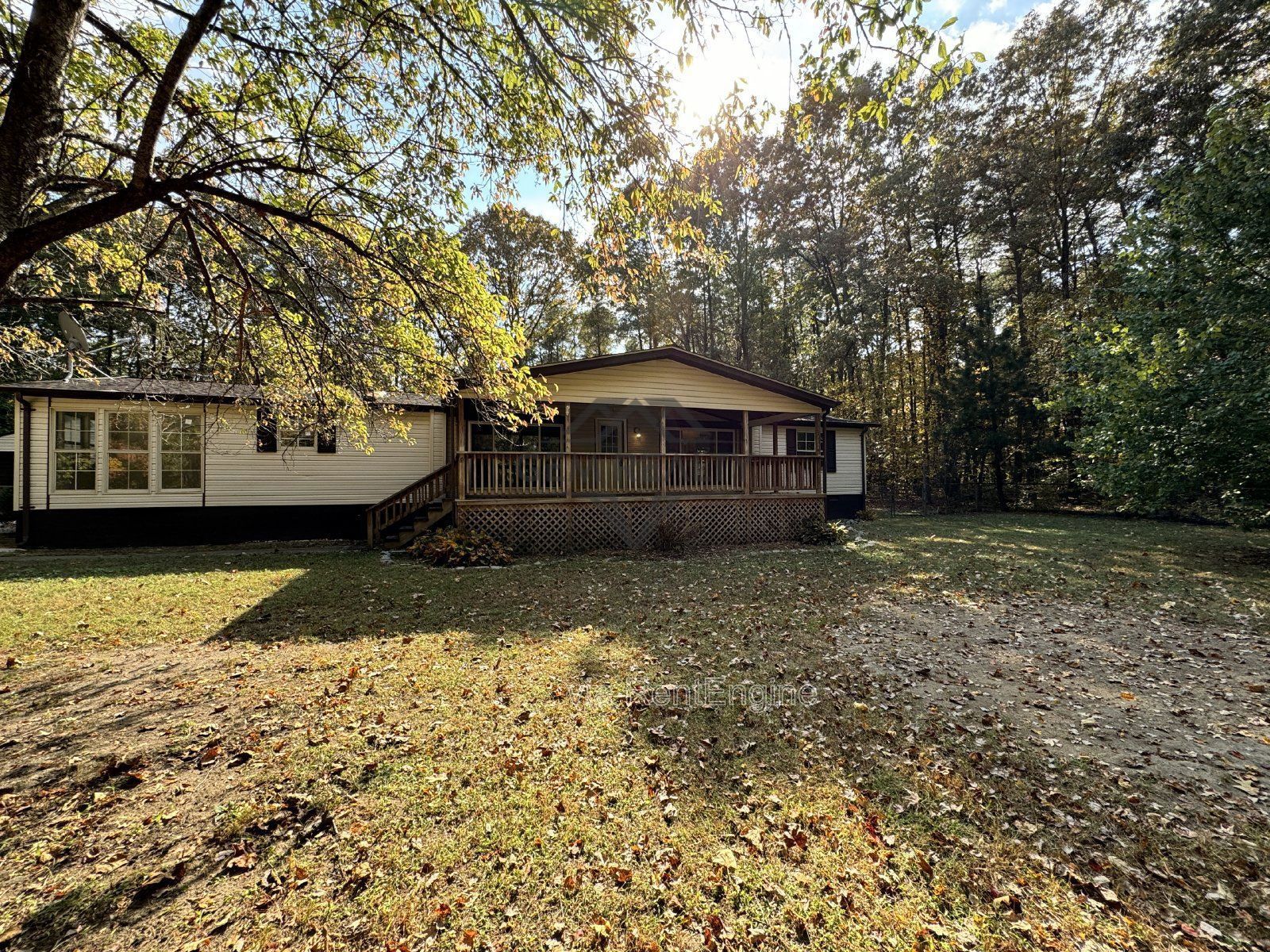 3-Bedroom Home with Spacious Layout – 340 Faucetts Road, Tappahannock
*KITCHEN COUNTERTOP WILL BE REPLACED IN MARCH '26 w/GRANITE. PROPERTY CAN BE LEASED BEFORE THIS DATE IF APPLICANT CHOOSES* property image