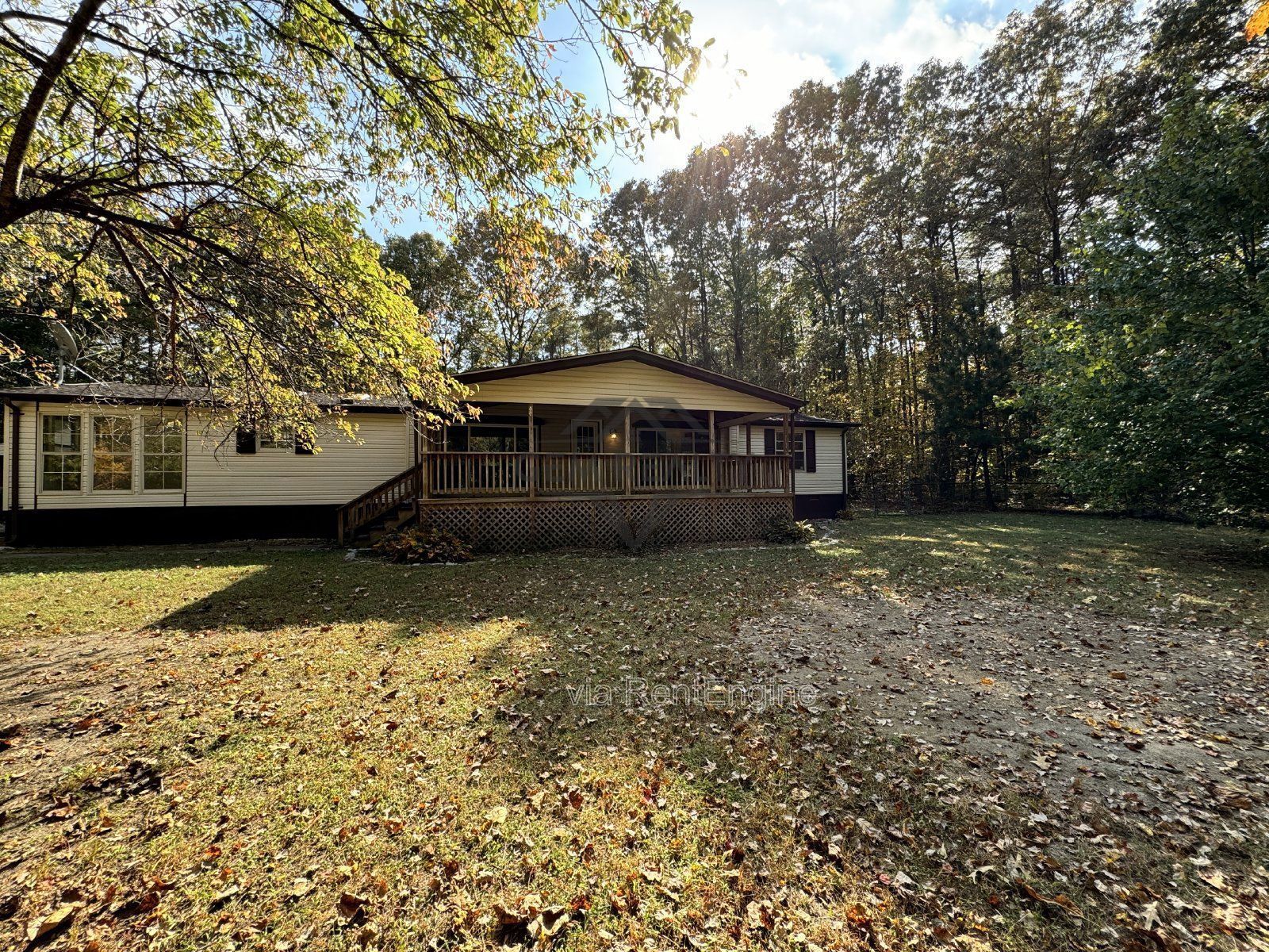 3-Bedroom Home with Spacious Layout – 340 Faucetts Road, Tappahannock
*KITCHEN COUNTERTOP WILL BE REPLACED IN MARCH '26 w/GRANITE. PROPERTY CAN BE LEASED BEFORE THIS DATE IF APPLICANT CHOOSES* property image