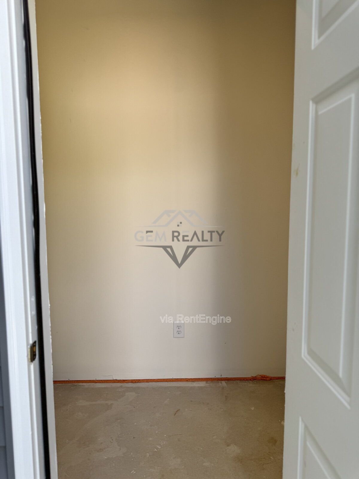 Brand New 3-Bedroom Townhome for Rent in The Glens at Scott Place property image